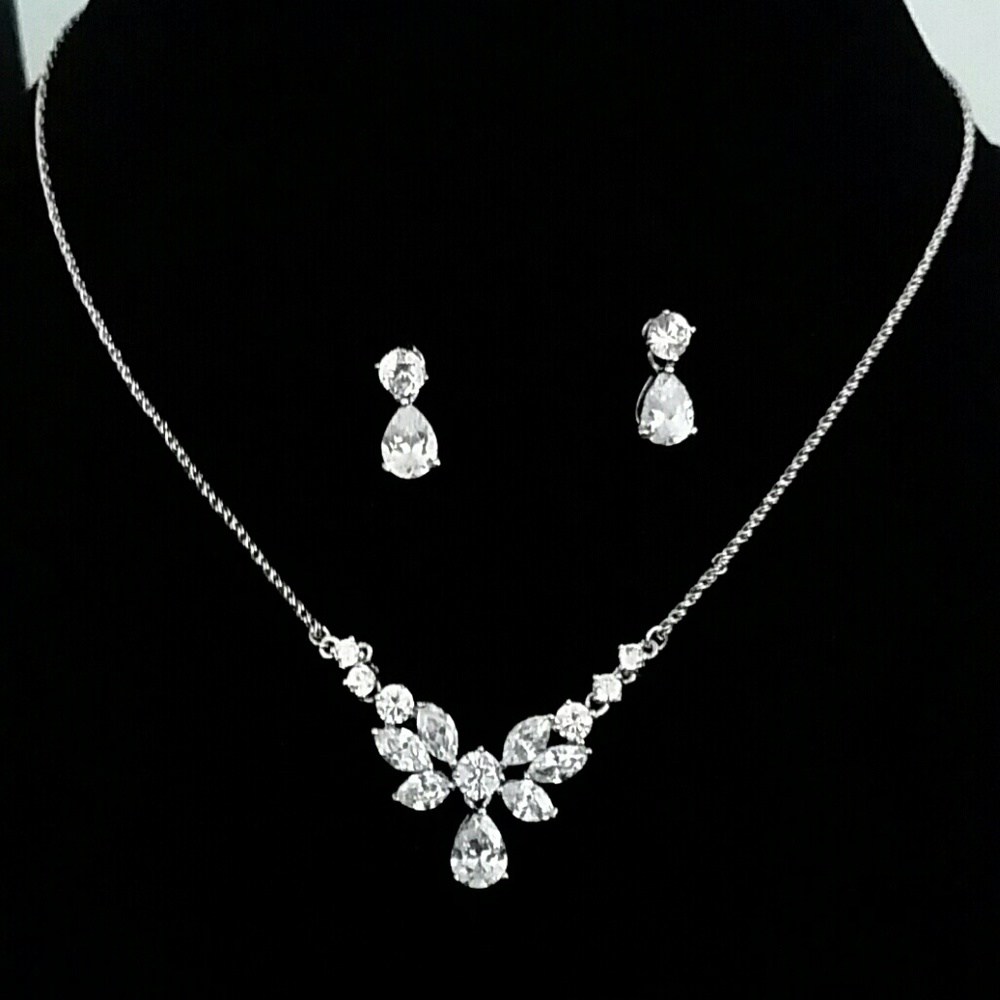 JEWELRY SET